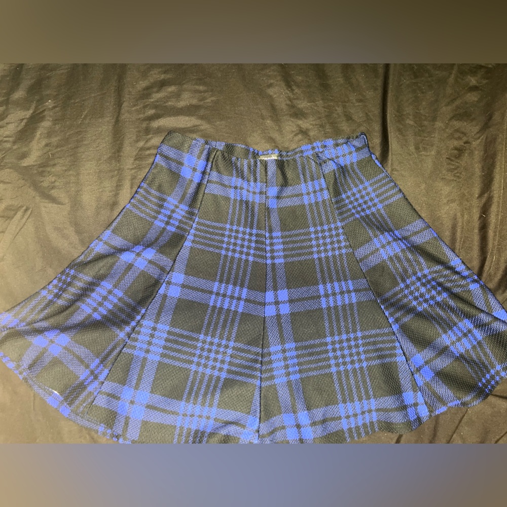 Black and blue plaid skirt
